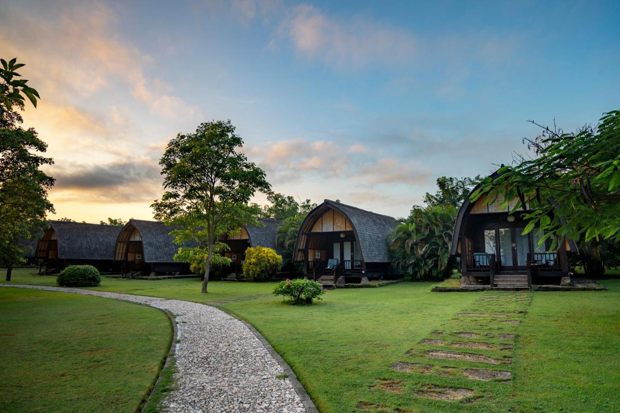 Hotel Samawa Seaside cabaña Sumbawa Exterior foto