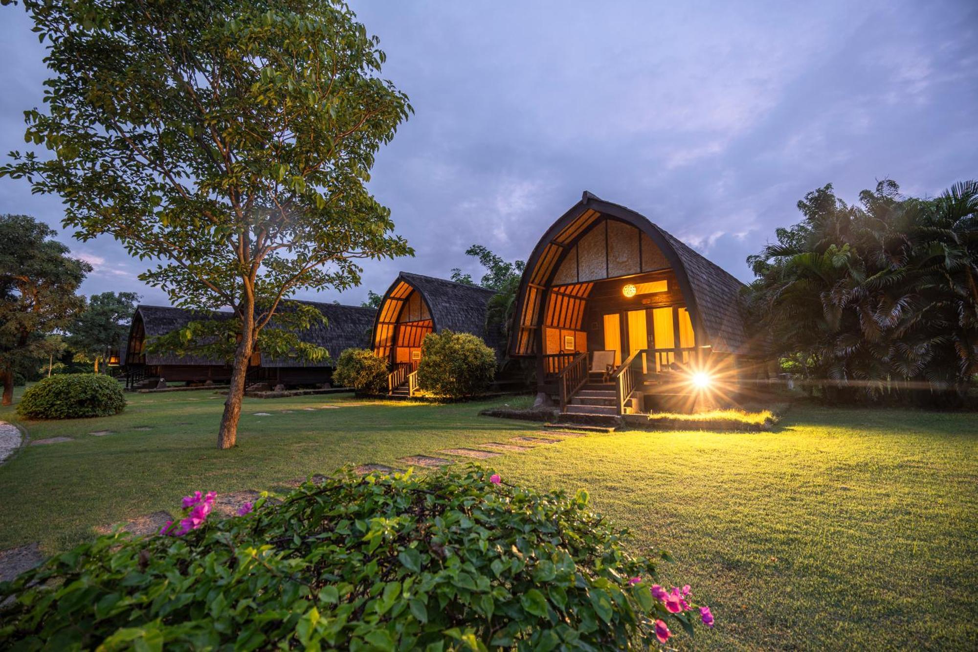 Hotel Samawa Seaside cabaña Sumbawa Exterior foto